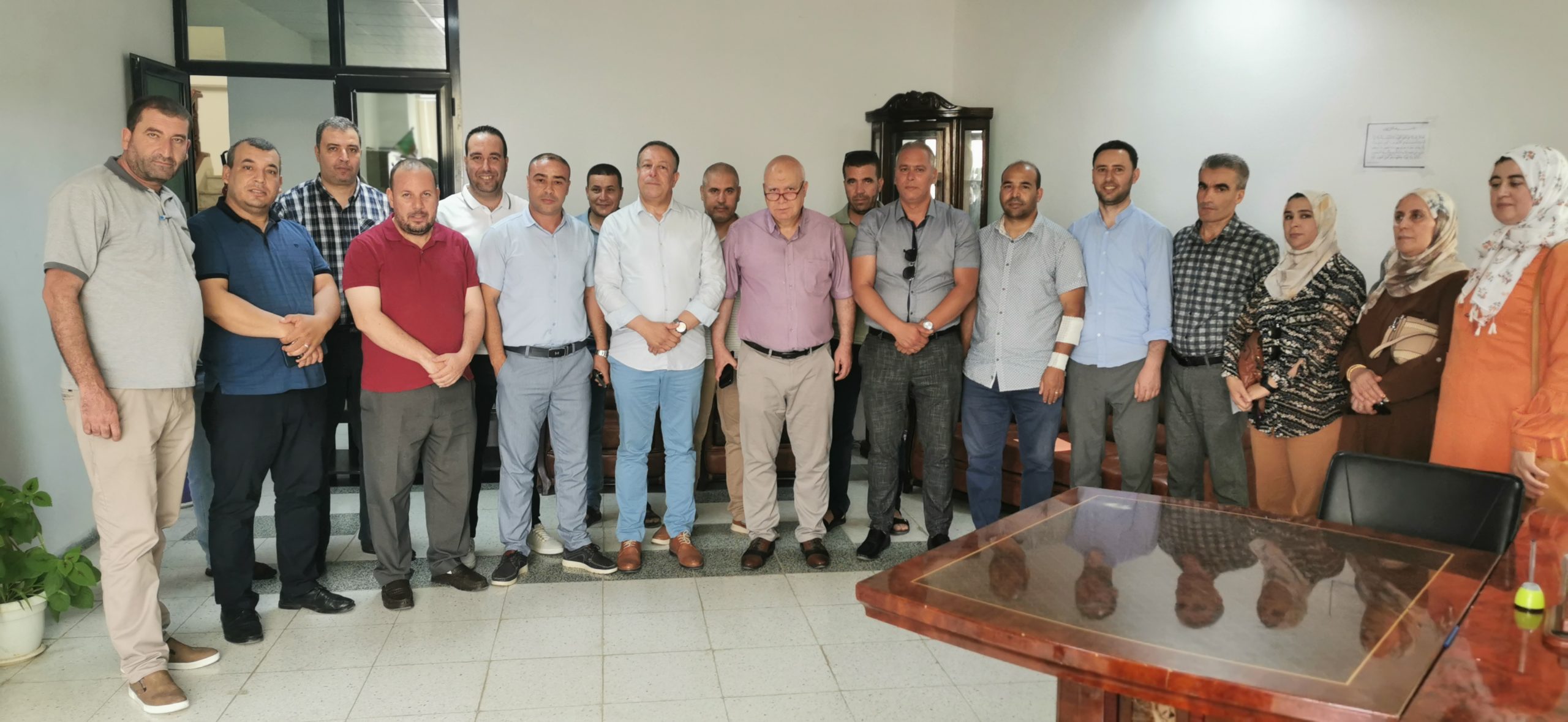 بناء على تعليمة مدير الديوان الوطني للخدمات الجامعية